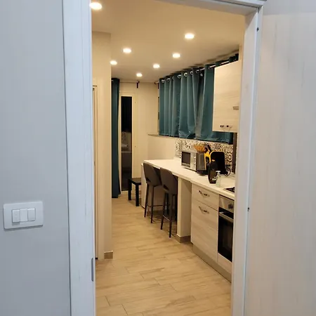 Alojamento de Acomodação e Pequeno-almoço Storico17 Catânia