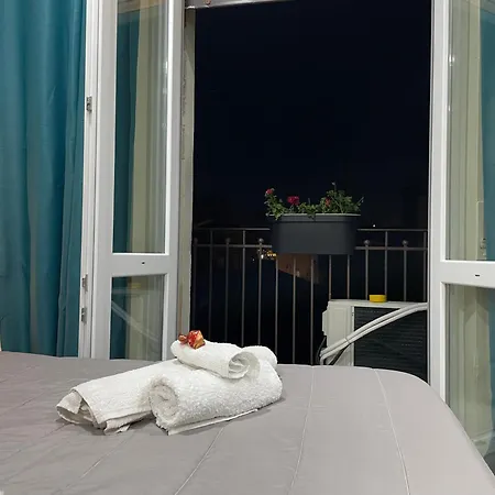 Alojamento de Acomodação e Pequeno-almoço Storico17 Catânia